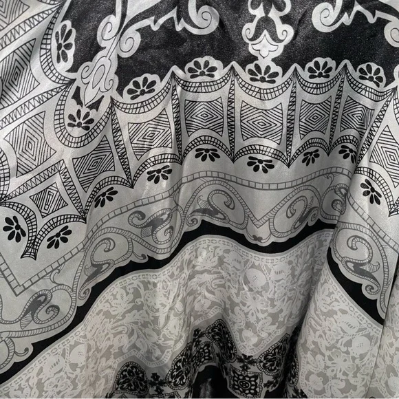 Melrose Social Black Silver Handkerchief Cocktail Party Dress Size 18 - Picture 7 of 13